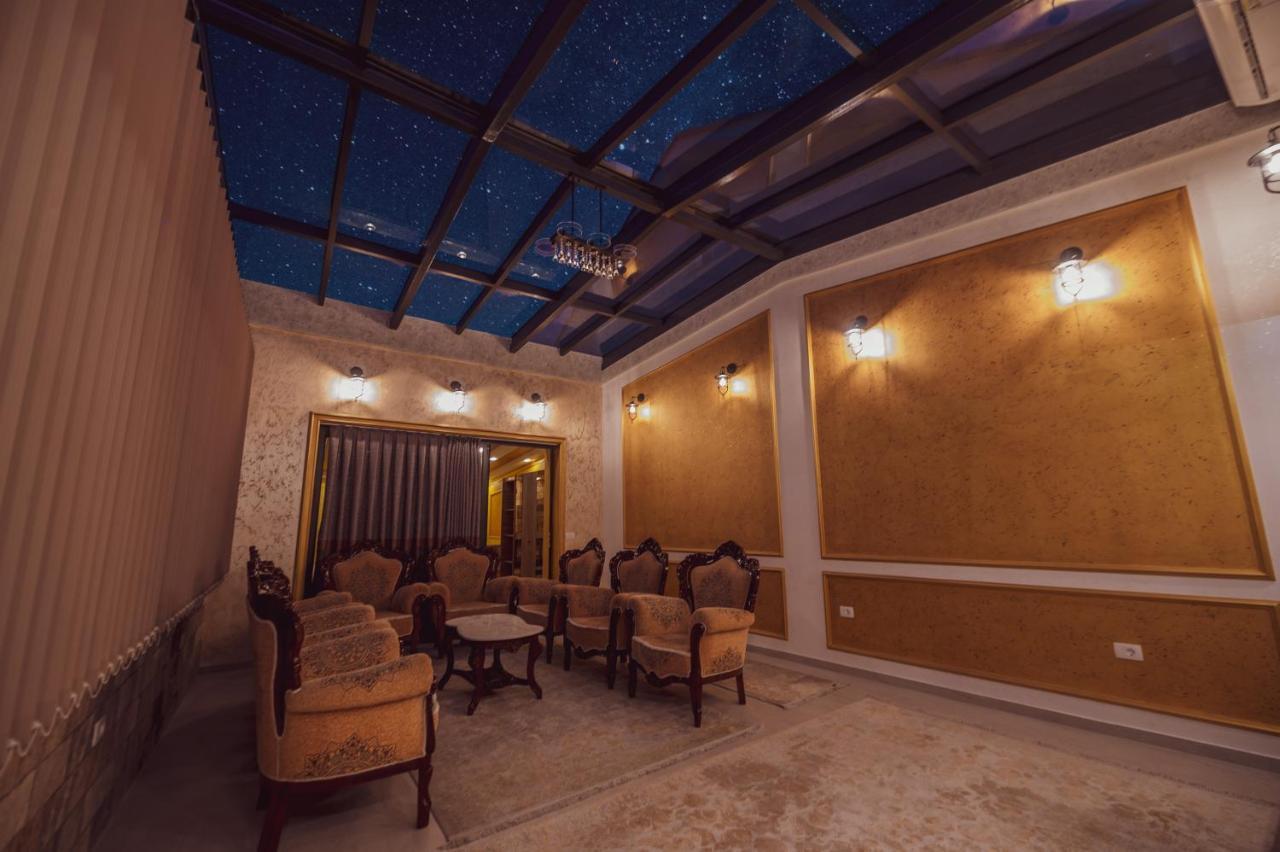Hotel Premium Pristina Buitenkant foto