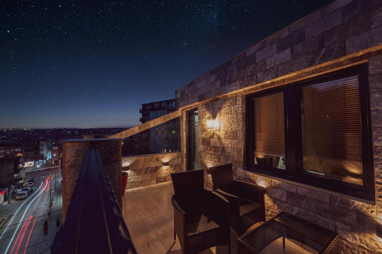 Hotel Premium Pristina Buitenkant foto