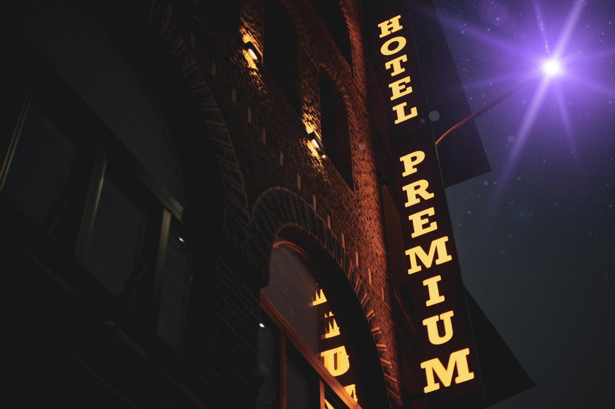 Hotel Premium Pristina Buitenkant foto