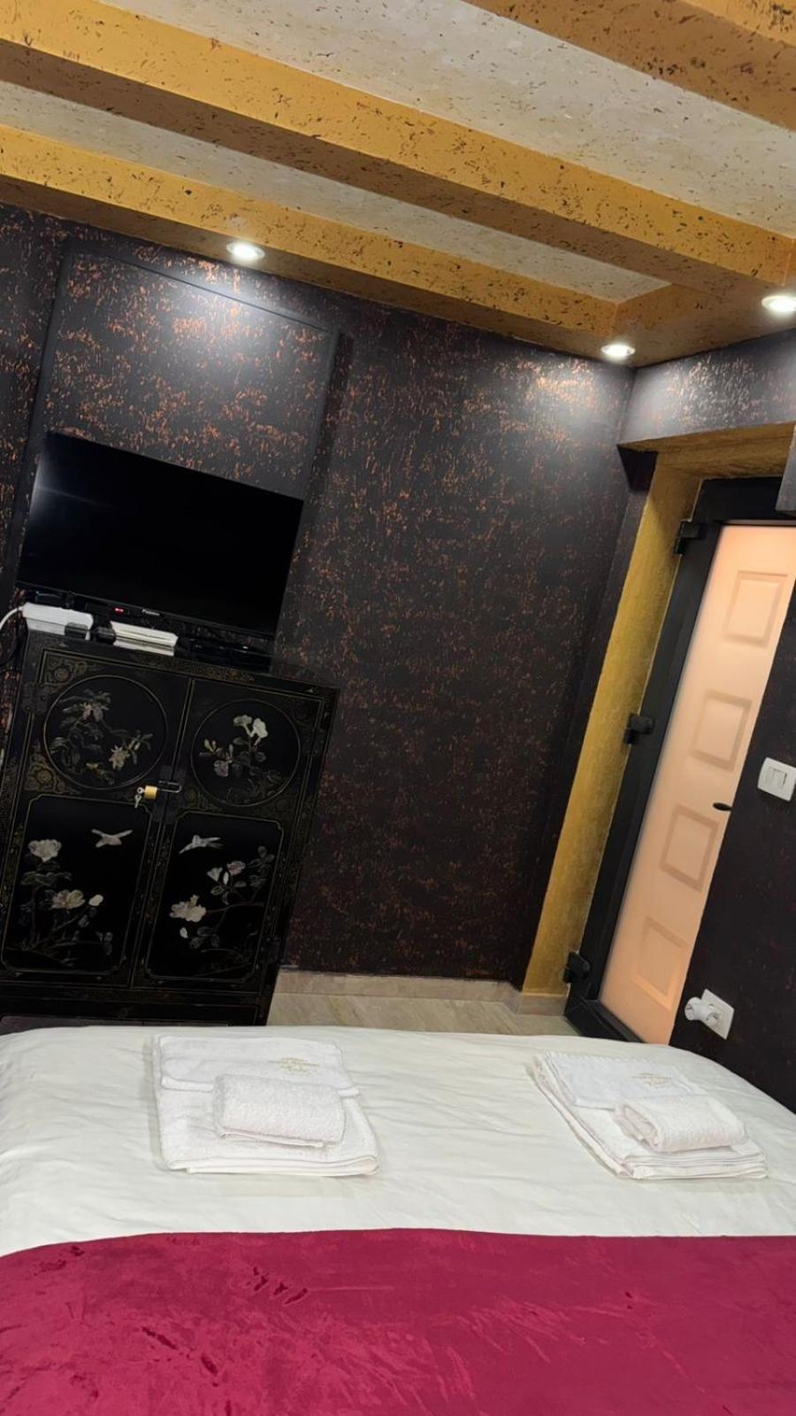 Hotel Premium Pristina Buitenkant foto