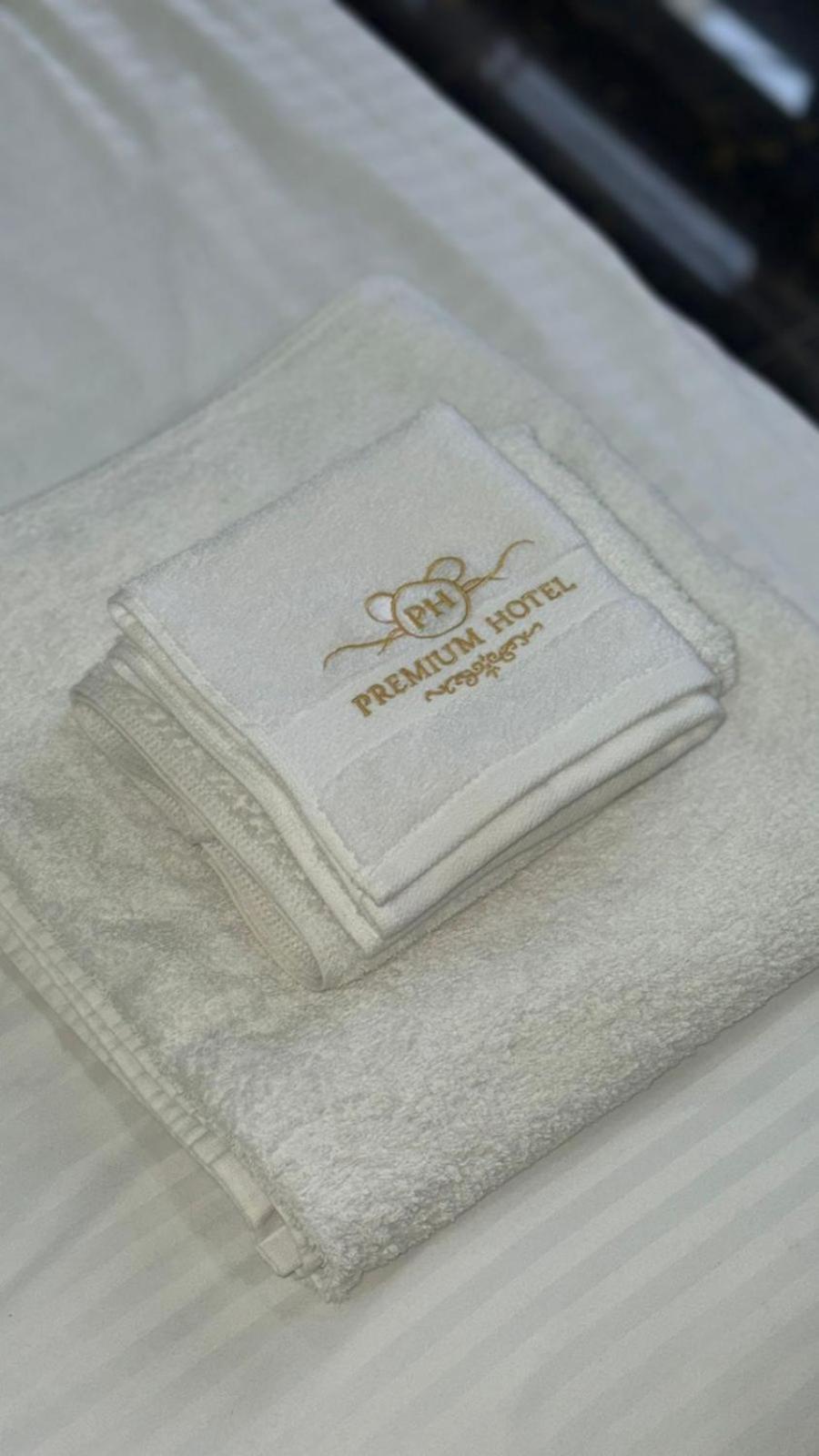 Hotel Premium Pristina Buitenkant foto